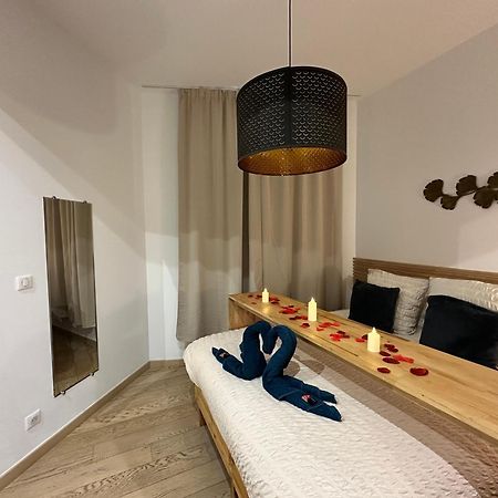 Mieuxqualhotel Jacuzzi Privatif La Parenthese Бордо Экстерьер фото