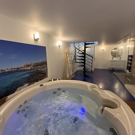 Mieuxqualhotel Jacuzzi Privatif La Parenthese Бордо Экстерьер фото